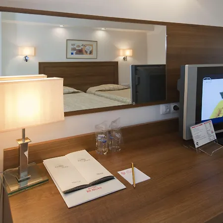 Hotel Burgas בורגאס