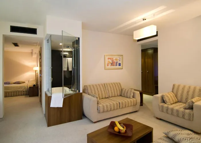 Hotel Burgas מלון בורגאס