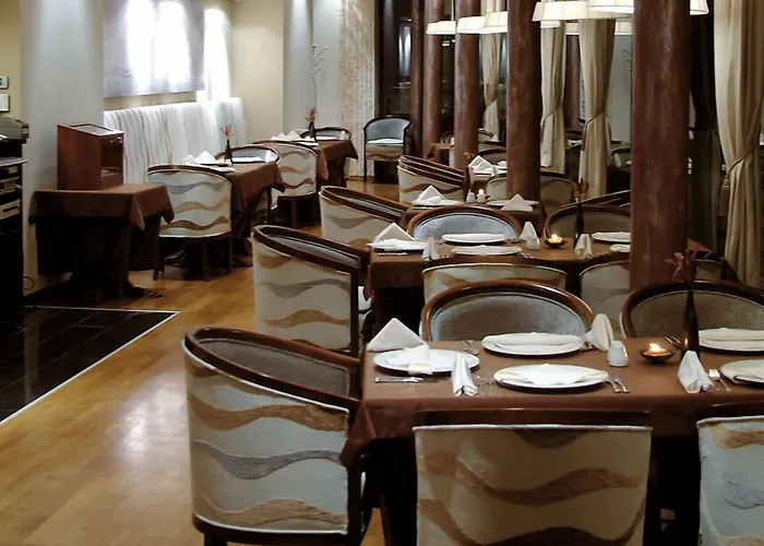 Hotel Burgas מלון 4*