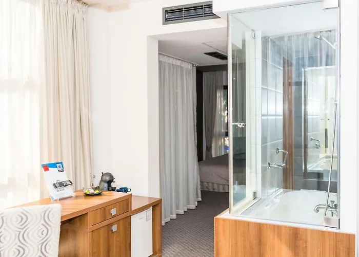 Hotel Burgas מלון בורגאס